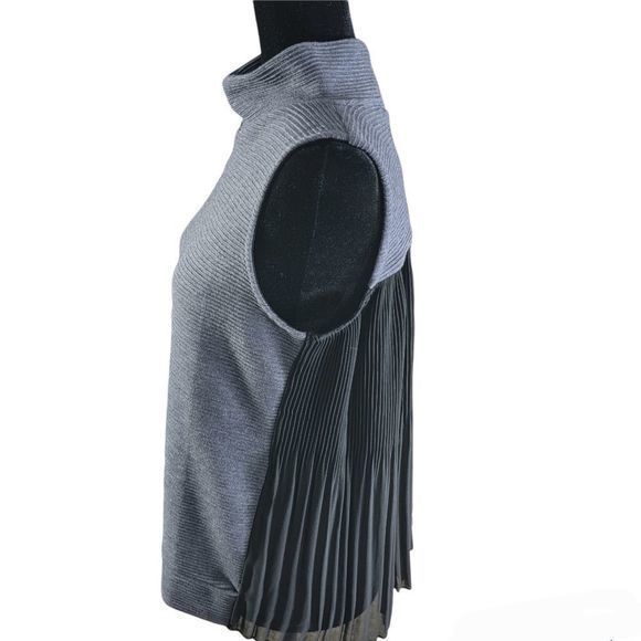 French Connection sleeveless Blouse size med black grey NWT pleated sheer back - Picture 5 of 8